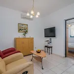 Dinka Čižići