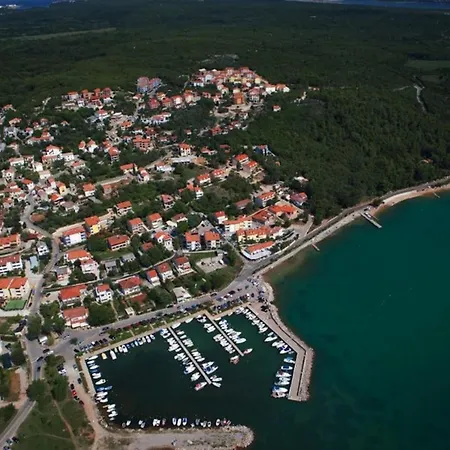 Dinka Čižići
